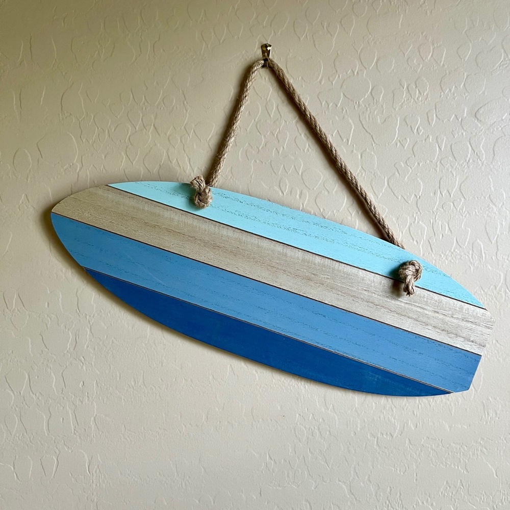 Target Bullseye Wood Surfboard Blue Brown Surfer Ocean Decor Rope NWT